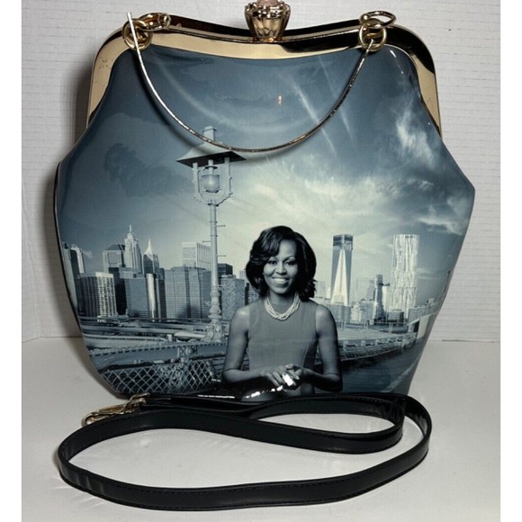 Obama`s Time Square Handbag Women`s Black & White Printed Photo Strap Purse - Picture 2 of 10